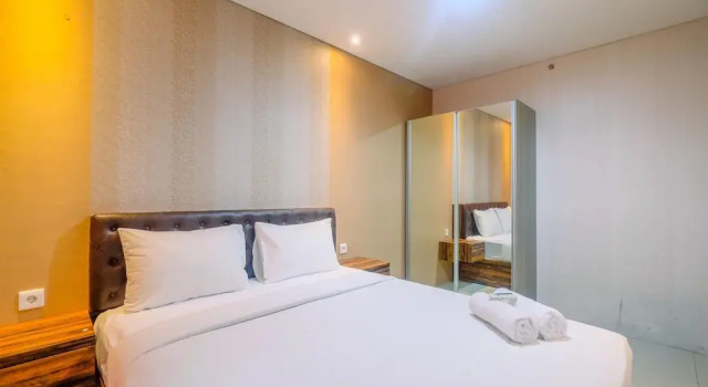Fully Furnished Apartment with Comfortable Design 1BR Woodland Park Residence, Book Apartment Jakarta Jakarta Province