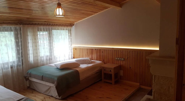 Sis Hotel, Забронировать Отель Отели Ризе с питанием, Пансион