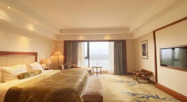 Люкс Deluxe New Century Grand Hotel Huaian