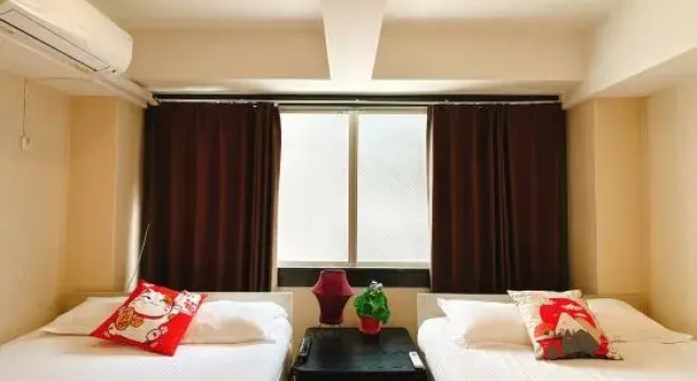 Katsu HOUSE 2 Shin-Imamiya Station 2 minutes/Direct access to Kansai Airport/Namba/, Забронировать Отель Осака префектура Осака, рядом с Зоопарк Тенноджи