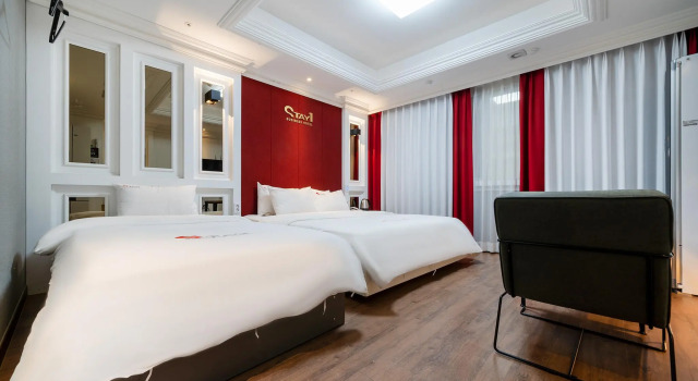 Двухместный люкс Stay Hotel