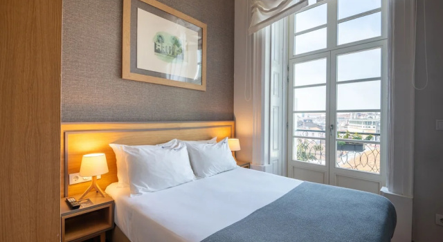 Двухместный номер Standard Santa Catarina FLH Suites