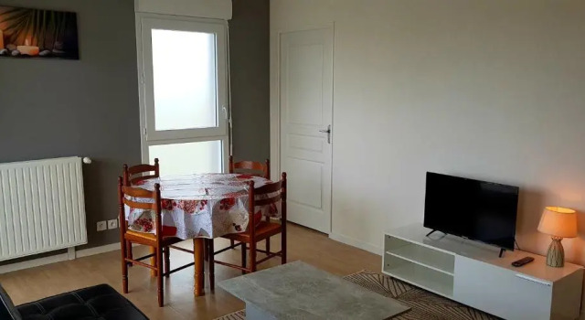 Апартаменты t2 lumineux avec balcon