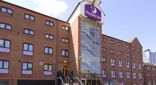 Premier Inn Birmingham Cc Bridge Street, Забронировать Отель Бирмингем Уэст-Мидлендс, рядом с Royal Birmingham Society of Artists