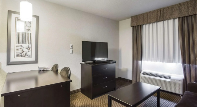 Quality Inn & Suites Thompson