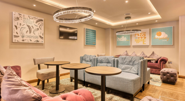 Premier Inn London Romford Town Centre, Забронировать Отель Отели Англии с завтраком, Завтраки