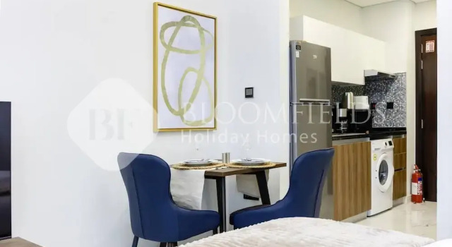 Bloomfields Elegant Pool View Stu The Ga, Забронировать Апартаменты/квартира Отели Абу-Даби с парковкой, рядом с Abu Dhabi Media Company, Парковка