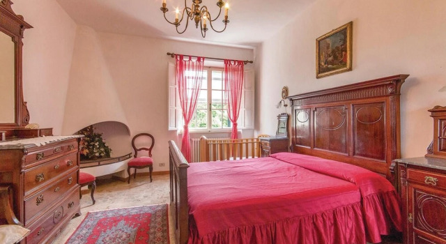 Beautiful Home in Crespina PI With 5 Bedrooms, Wifi and Private Swimming Pool, Boek Hotel Crespina Toscane