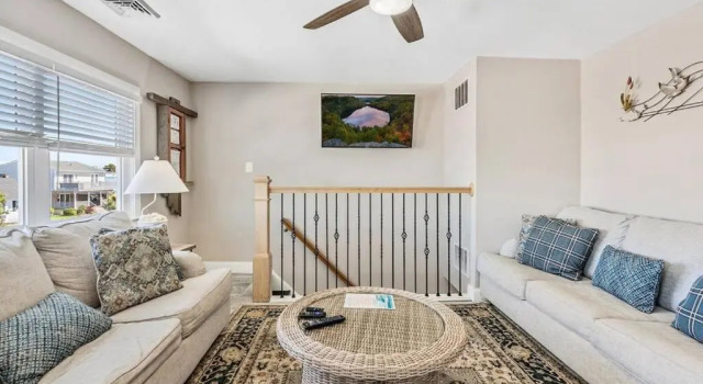 Close to AC Steps to Beach Parking, Забронировать Отель Бригантин Джерси-Шор