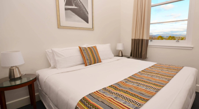 The Hallows Accommodation, Забронировать Мини-отель Батерст Central West NSW, рядом с Boundary Road Reserve