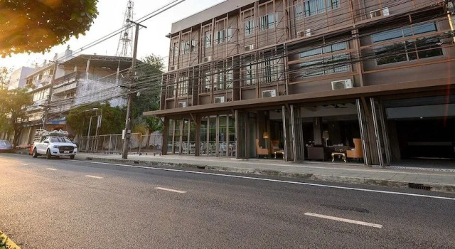 Grand Hotel Buriram, Rezervovat Hotel Buri Ram 