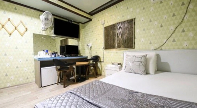 Michigan Motel, Забронировать Мотель Пхочхон Кёнгидо