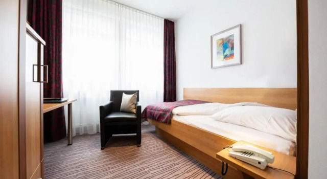 Номер Standard Kronenhotel