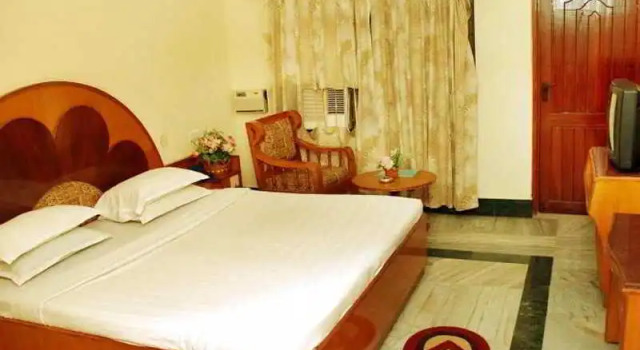 Hotel Singaar International