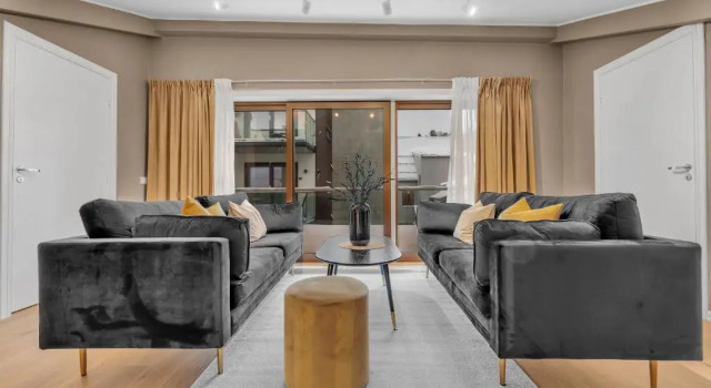 Апартаменты с 3 комнатами 70 Degrees North City Apartments
