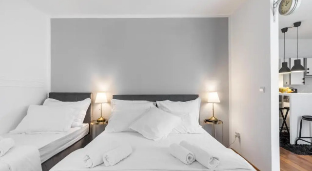 Апартаменты Bright & Modern 200m from DIOCLETIAN'S PALACE