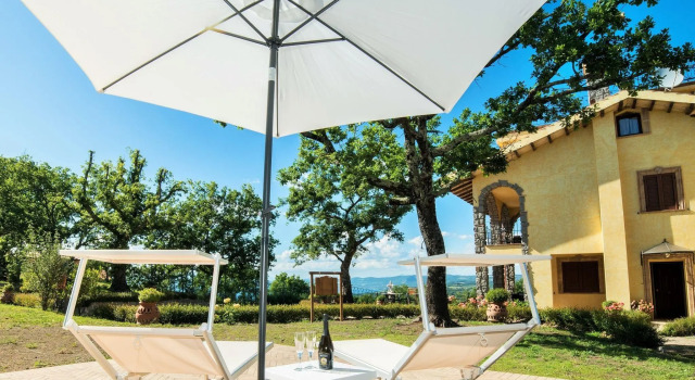 Peaceful Villa in Montefiascone with Hot Tub
