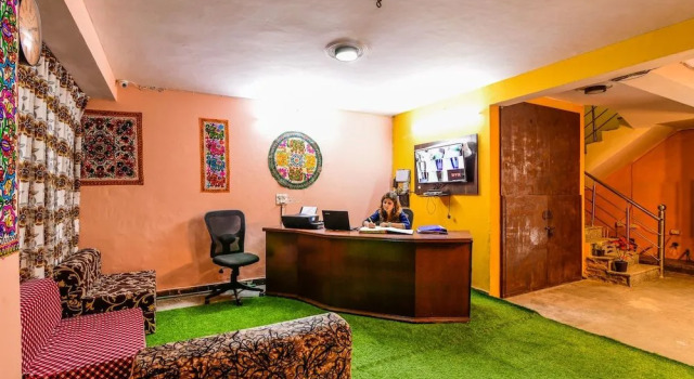 OYO 24298 KP Hotel, Забронировать Отель район Дварка Нью-Дели