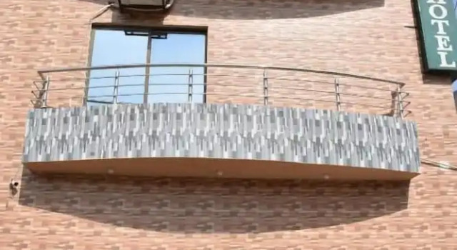 Hotel Standard Palace, Reservar Hotel Hotéis em Lahore com estacionamento, Estacionamento
