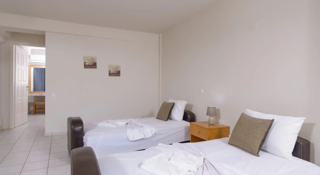 CHC Ares Apartment, Забронировать Апартаменты/квартира Лименас Херсонису 