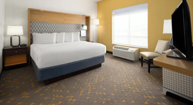 Люкс c 1 комнатой Holiday Inn Pearl - Jackson Area by IHG