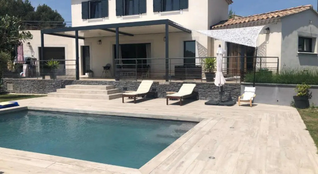 Вилла Villa moderne avec piscine