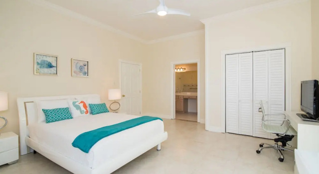 Вилла Luxury с 6 комнатами с балконом и с красивым видом из окна Sprat Bay Luxury Villa