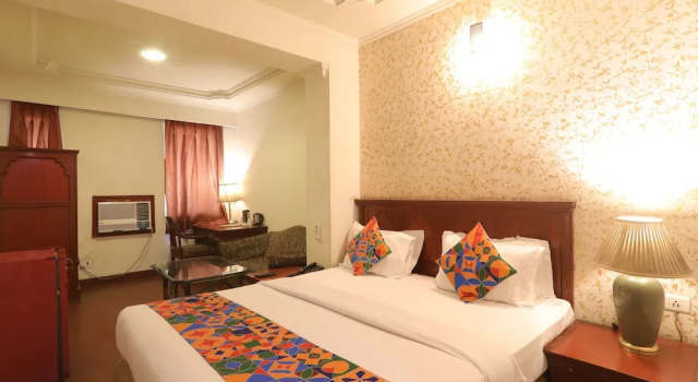 Двухместный клубный номер Standard Mohan Hotel