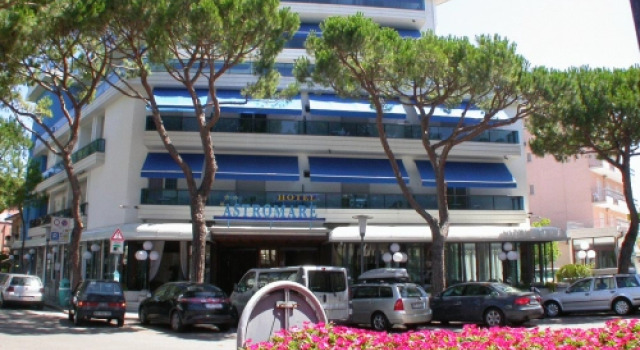 Пятиместный люкс Hotel DOLCEVITA Park & Beach included