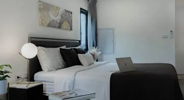 Номер Deluxe NORN Riverside Bangkok Hotel - นอนริมน้ำ