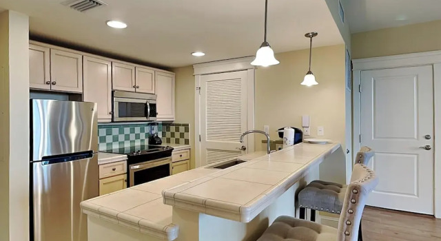 Grand Sandestin by Southern Vacation Rentals, Varaa Hotelli Hotellit Emerald Coast uima-altaalla, Uima-allas