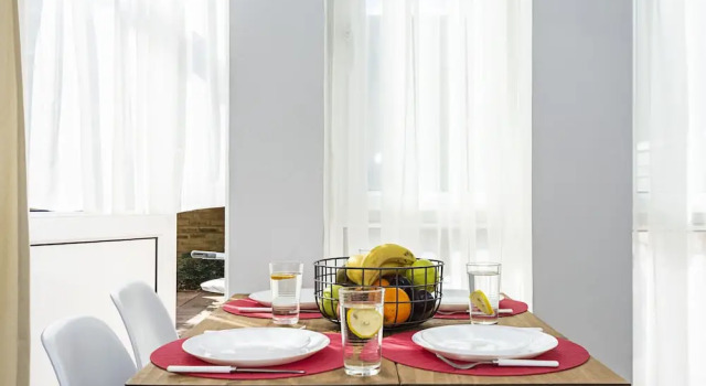ASH Cosy Apartments 2 - Codling Close