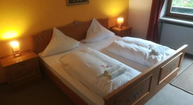 Hotel Waldhaus, Varaa Hotelli Hotellit Baijeri pysäköinnillä, Pysäköinti