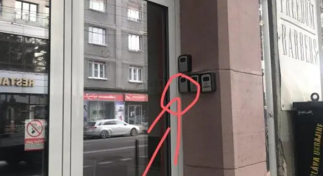 De luxe 4 May Plaza, Забронировать Отель Старый город Братислава, рядом с Михальская башня