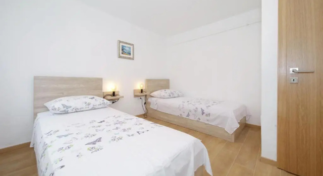 Апартаменты с балконом Apartments Ivan
