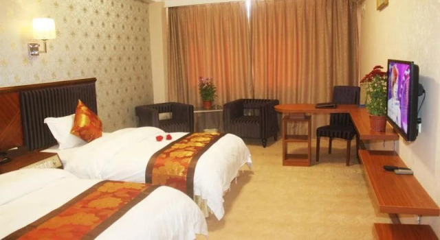 Fulaideng Hotel, Забронировать Отель Отели Лунхуа с парковкой, Парковка