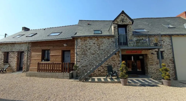 Les Gites Du Petit Marcel, Rezerwuj Hotel Hotele w Kraj Loary z basenem, Basen