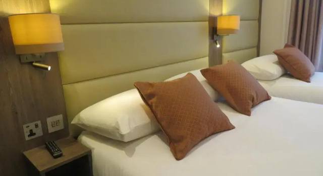 Трёхместный номер Standard Glendale Hyde Park Hotel