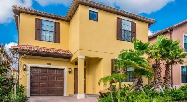 6 Bdrm 5 Bath in Solterra Resort