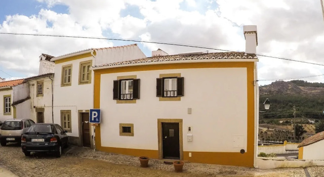 Casa da Avó Tina, Varaa Hotelli Castelo de Vide 