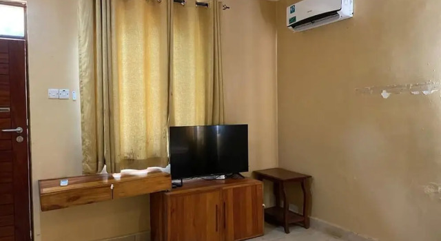 Номер Comfort Salt Garden Inn