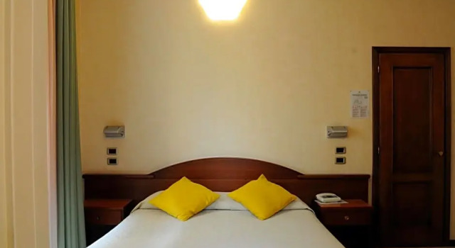 Classic cameră Hotel Button