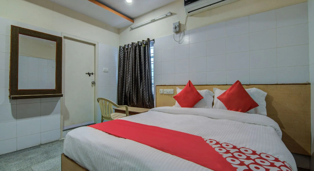 OYO 14669 Mayur's Residency, Rezerwuj Hotel Surūrnagar 