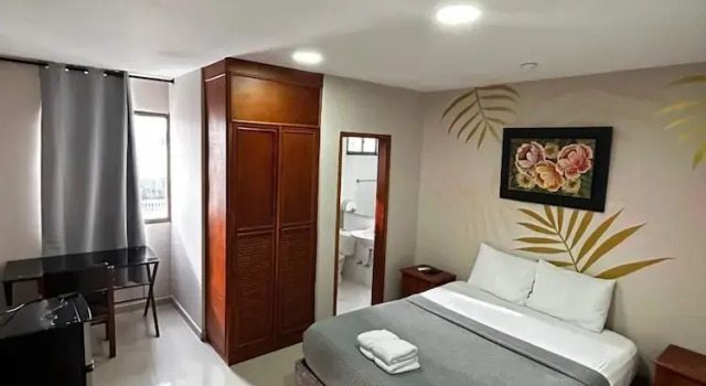 Двухместный номер Standard с балконом Hotel Dorado BAQ