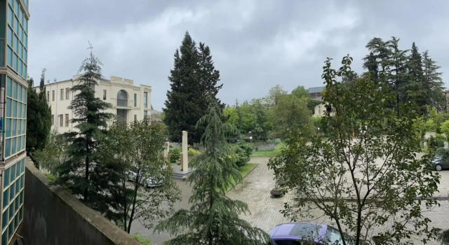 City Centre Apartment, Забронировать Апартаменты/квартира Апартаменты Кутаиси, рядом с Bagrati Cathedral, Апартаменты/квартира