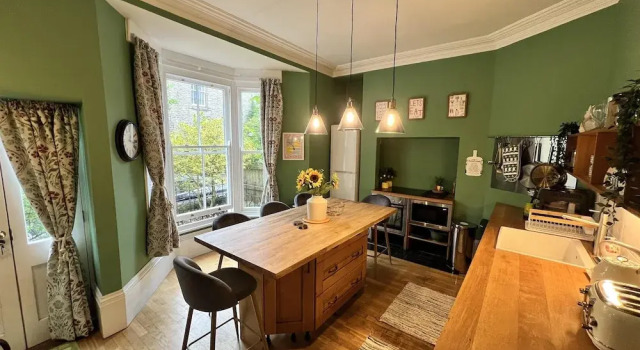 Buxton Bliss - Spacious 5 Bedroom House, Забронировать Отель Отели Бакстон 3 звезды, 3*