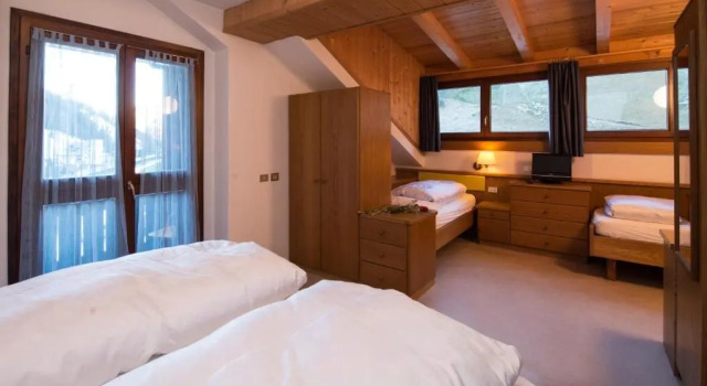Четырёхместный номер Standard Hotel Casa Alpina - Alpin Haus