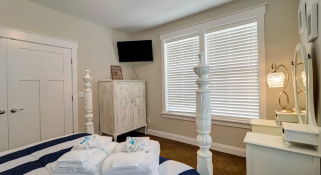 6808 Thomas Drive - Stella by the Sea, Забронировать Дом для отпуска Виллы Панама-Сити, рядом с Coconut Creek Family Fun Park, Вилла