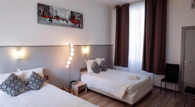 Четырёхместный номер Standard Hôtel Pedussaut