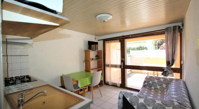 Appartement T2 avec terrasse à 600m de la plage